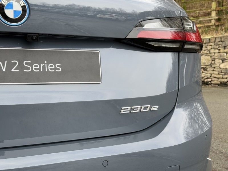  BMW 2 SERIES 230e xDrive Luxury 5dr DCT 3805904