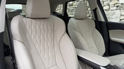 BMW 2 SERIES 230e xDrive Luxury 5dr DCT 3805912