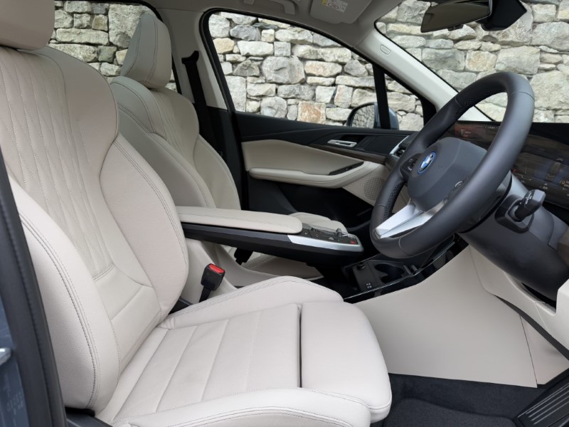  BMW 2 SERIES 230e xDrive Luxury 5dr DCT 3805909