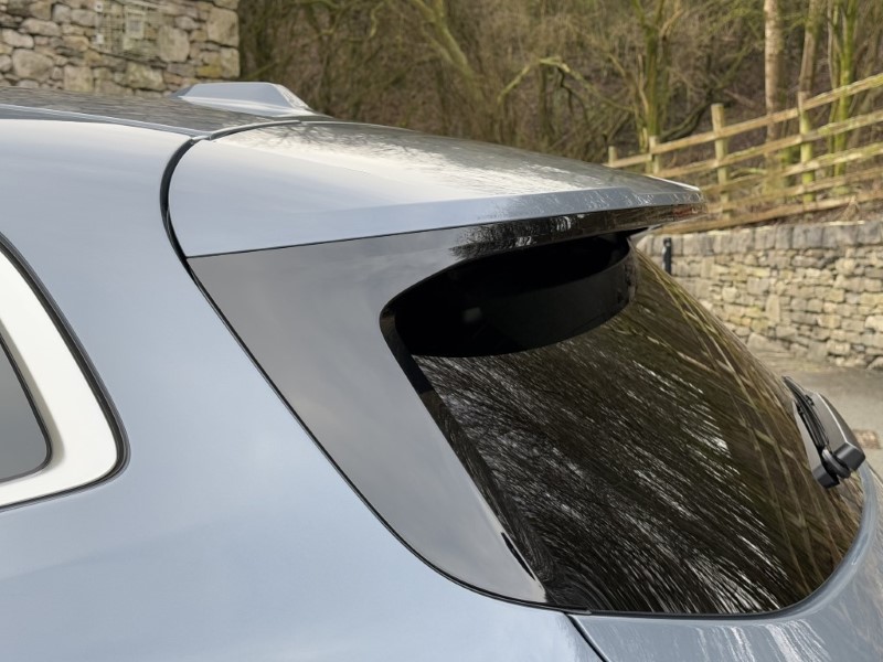  BMW 2 SERIES 230e xDrive Luxury 5dr DCT 3805940