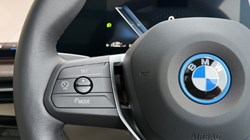 BMW 2 SERIES 230e xDrive Luxury 5dr DCT 3805925