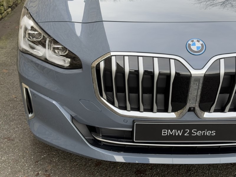  BMW 2 SERIES 230e xDrive Luxury 5dr DCT 3805927