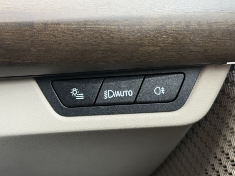  BMW 2 SERIES 230e xDrive Luxury 5dr DCT 3805924