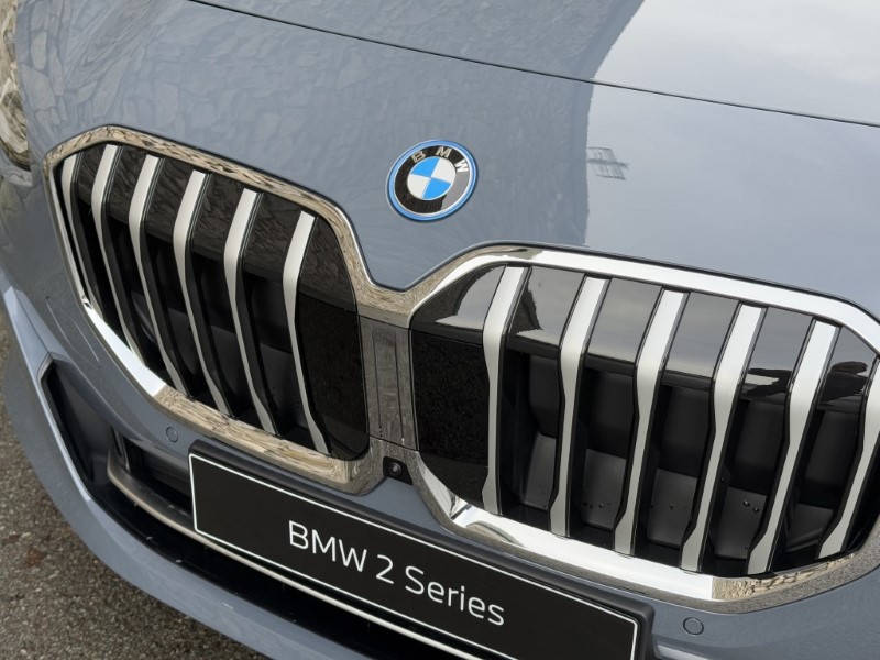  BMW 2 SERIES 230e xDrive Luxury 5dr DCT 3805929