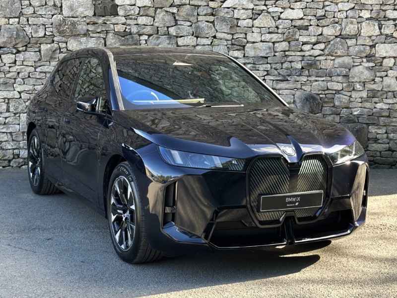  BMW iX xDrive45 M Sport