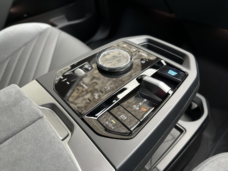  BMW iX 300kW xDrive45 M Sport 101kWh 5dr Auto 4717642