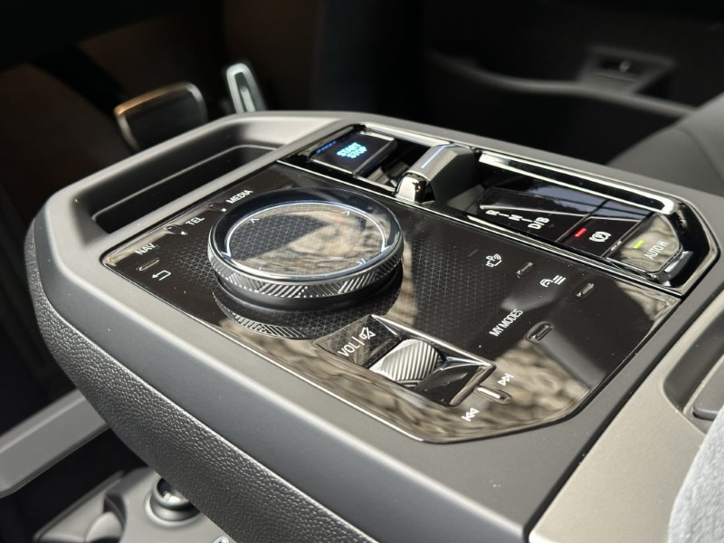  BMW iX 300kW xDrive45 M Sport 101kWh 5dr Auto 4717659