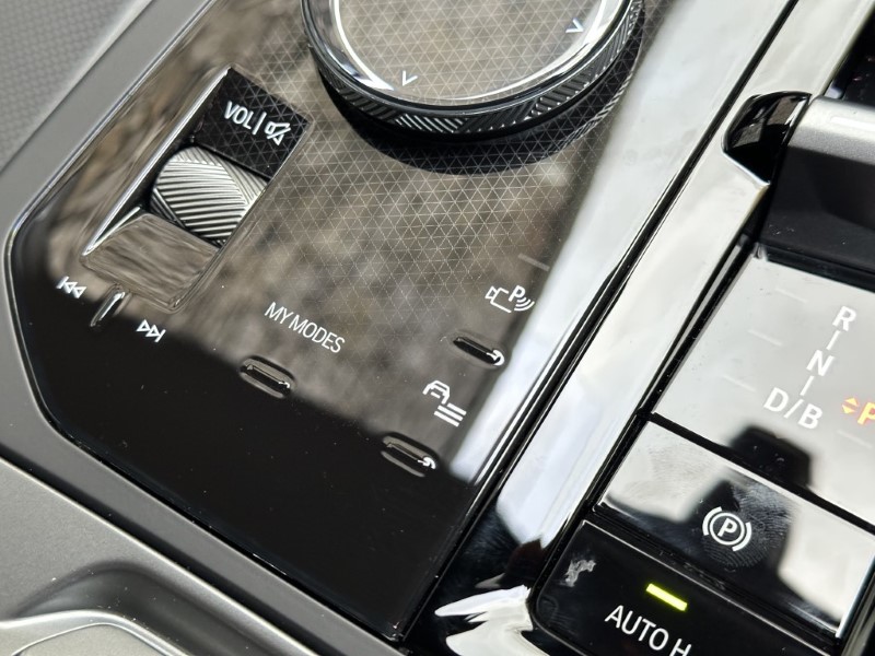  BMW iX 300kW xDrive45 M Sport 101kWh 5dr Auto 4717643