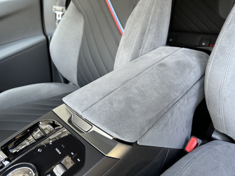 2026 (75) BMW iX 300kW xDrive45 M Sport 101kWh 5dr Auto 4699014