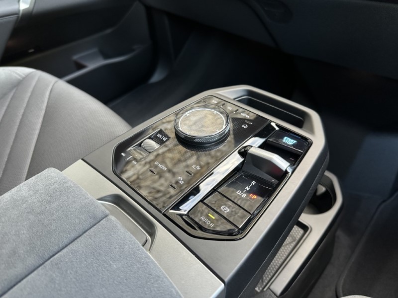 2026 (75) BMW iX 300kW xDrive45 M Sport 101kWh 5dr Auto 4698996