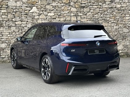 BMW iX xDrive45 M Sport