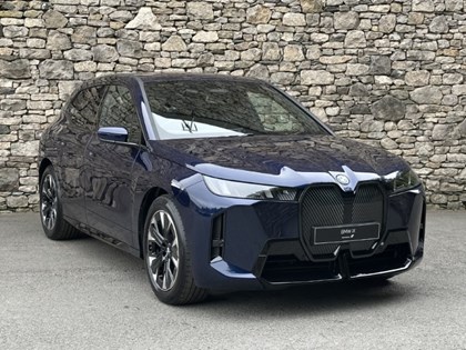 BMW iX xDrive45 M Sport