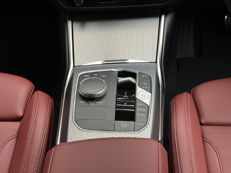  BMW 320i M Sport Saloon 4953578