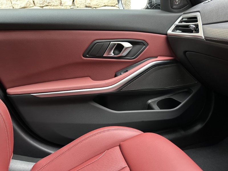  BMW 320i M Sport Saloon 4953585