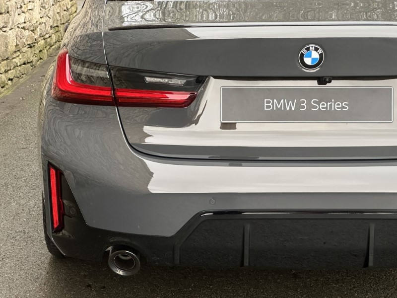  BMW 320i M Sport Saloon 4953566