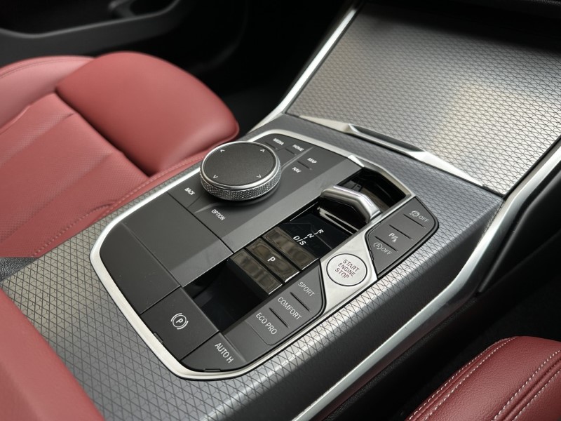  BMW 320i M Sport Saloon 4953582