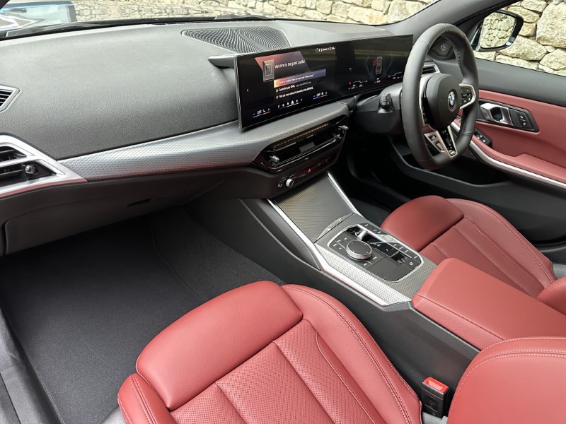  BMW 320i M Sport Saloon 4953599