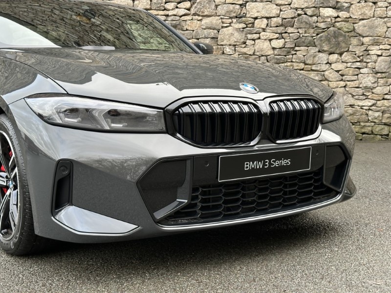  BMW 320i M Sport Saloon 4953625