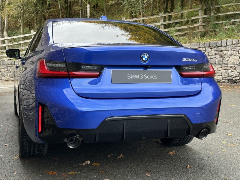  BMW 3 SERIES 330e 22.3 kWh M Sport 4dr Step Auto 4712776
