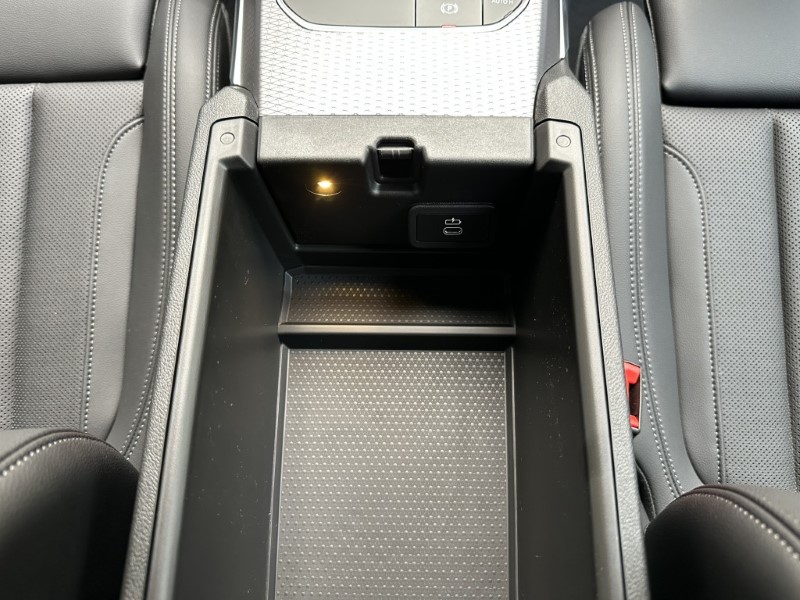  BMW 3 SERIES 330e 22.3 kWh M Sport 4dr Step Auto 4712792