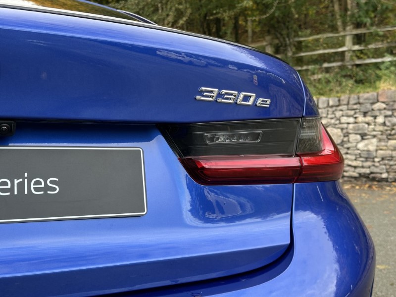  BMW 3 SERIES 330e 22.3 kWh M Sport 4dr Step Auto 4712779