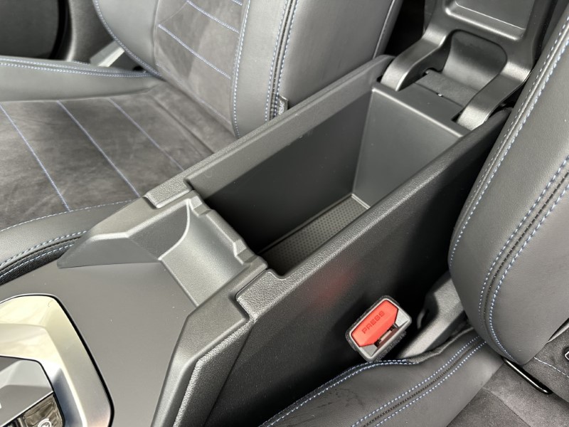  BMW 2 SERIES 220 M Sport 4dr Step Auto 4657611