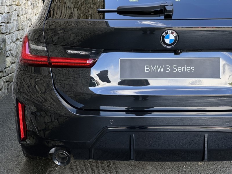  BMW 3 SERIES 320i M Sport 5dr Step Auto 5408699