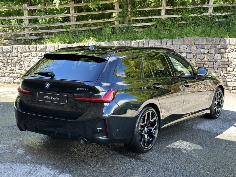  BMW 3 SERIES 320i M Sport 5dr Step Auto 5408764
