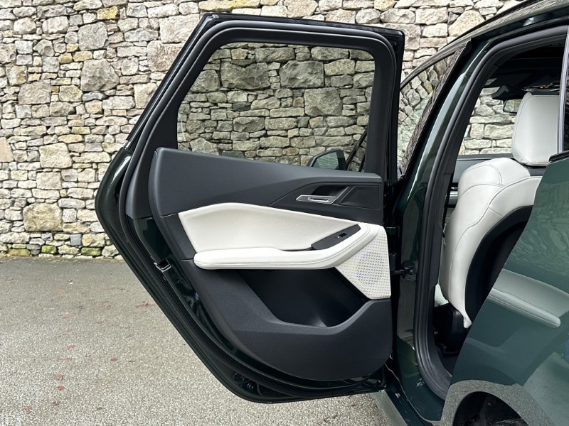  BMW 2 SERIES 220i MHT M Sport 5dr DCT 4871706