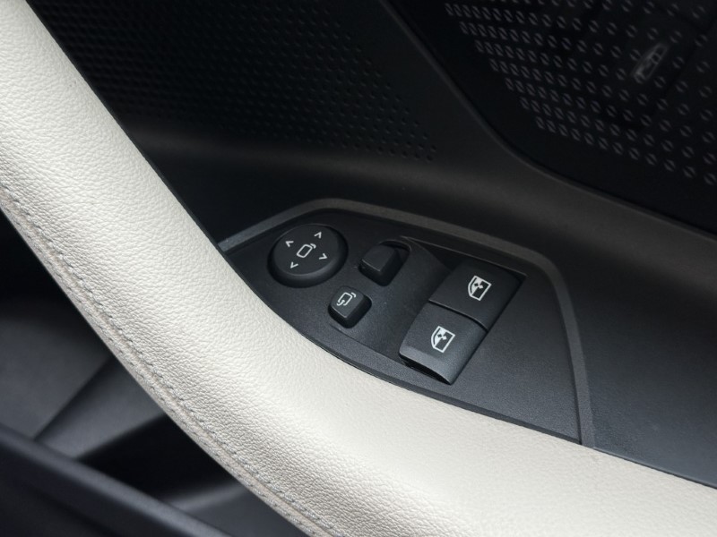 BMW 2 SERIES 220i M Sport 2dr Step Auto 5516003