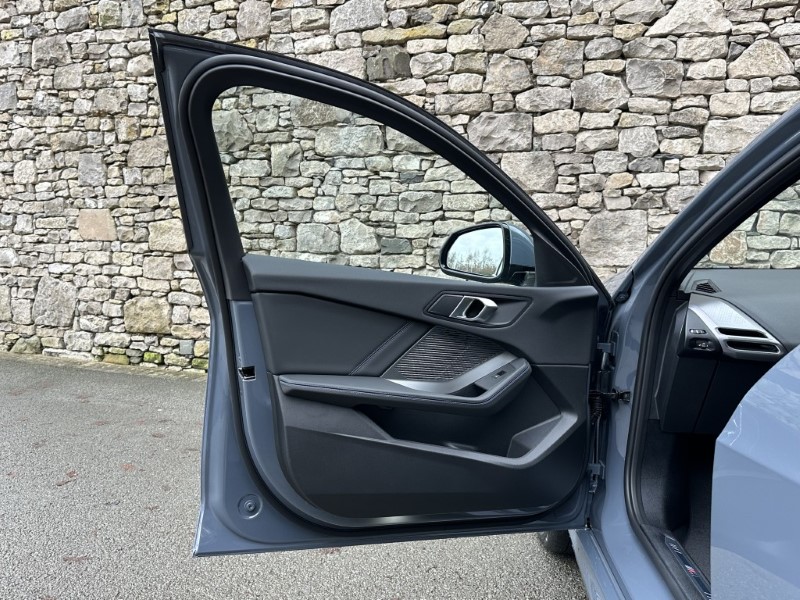  BMW 1 SERIES 120 M Sport 5dr Step Auto 4905278