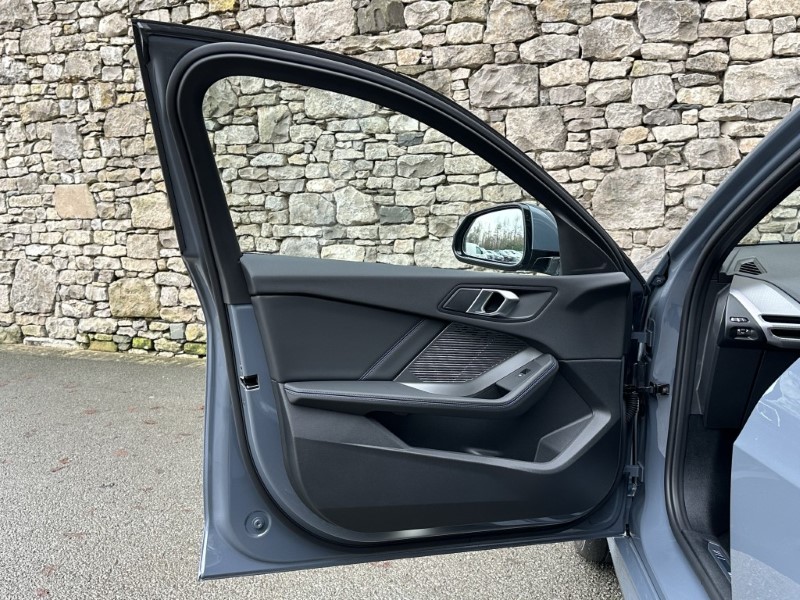  BMW 1 SERIES 120 M Sport 5dr Step Auto 4905592