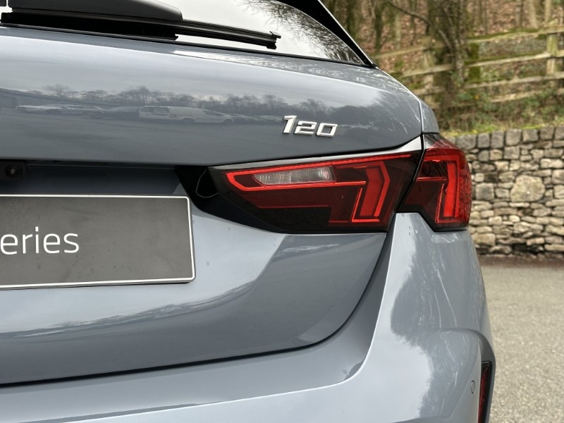  BMW 1 SERIES 120 M Sport 5dr Step Auto 4905556