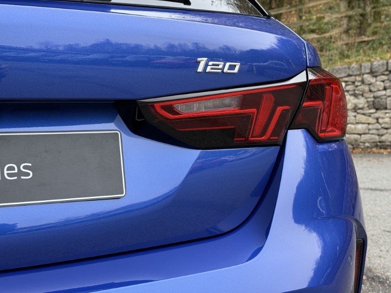  BMW 1 SERIES 120 M Sport 5dr Step Auto 4986010