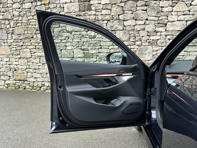  BMW I5 250kW eDrive40 M Sport 84kWh 4dr Auto 5038555