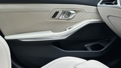 BMW 3 SERIES 320i M Sport 4dr Step Auto 5727663