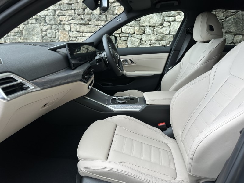  BMW 3 SERIES 320i M Sport 4dr Step Auto 5727678