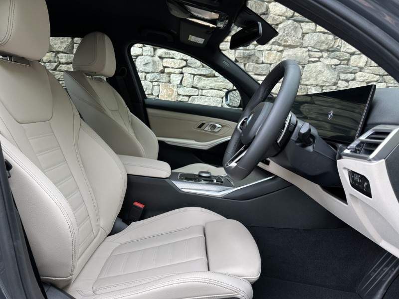  BMW 3 SERIES 320i M Sport 4dr Step Auto 5727655