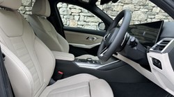 BMW 3 SERIES 320i M Sport 4dr Step Auto 5727655