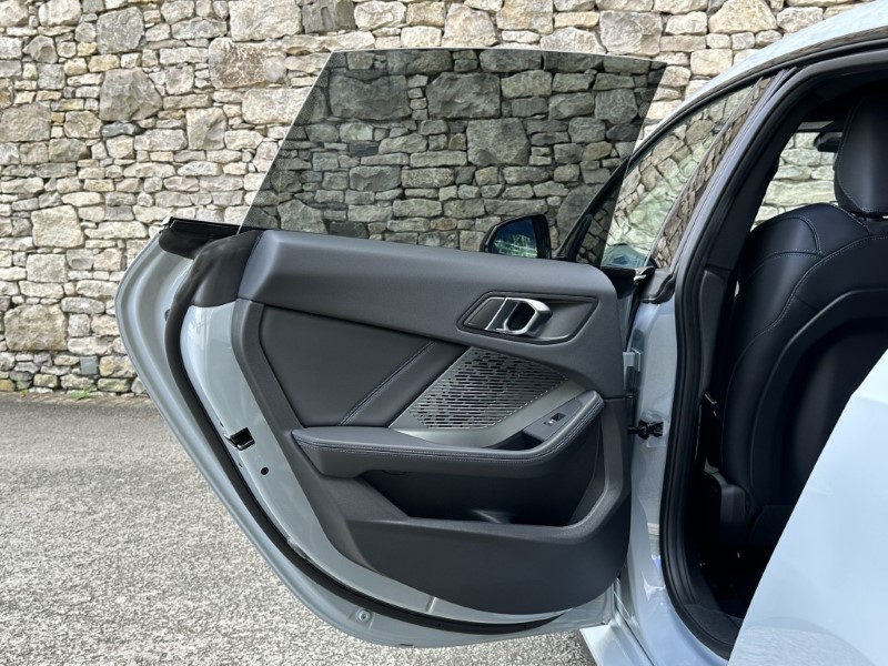  BMW 2 SERIES 220 M Sport 4dr Step Auto 5730901