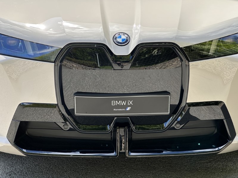  BMW iX 300kW xDrive45 M Sport 101kWh 5dr Auto 5369023