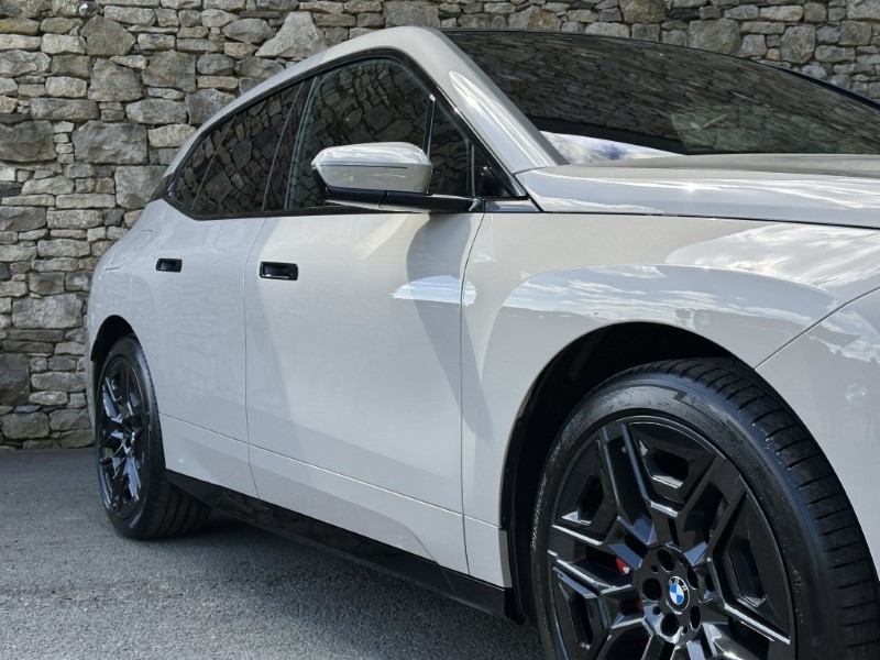  BMW iX 300kW xDrive45 M Sport 101kWh 5dr Auto 5369032
