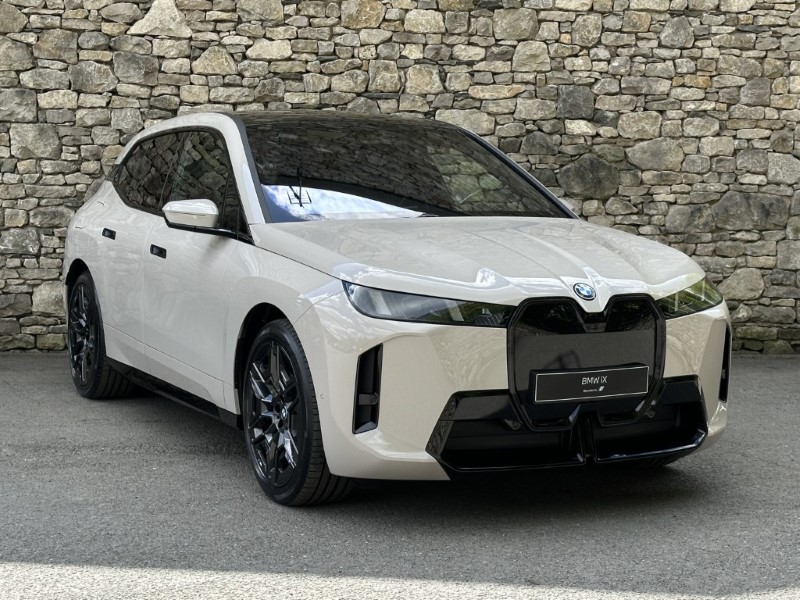  BMW iX 300kW xDrive45 M Sport 101kWh 5dr Auto