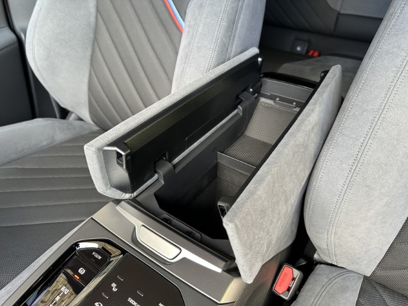  BMW iX 300kW xDrive45 M Sport 101kWh 5dr Auto 5368997