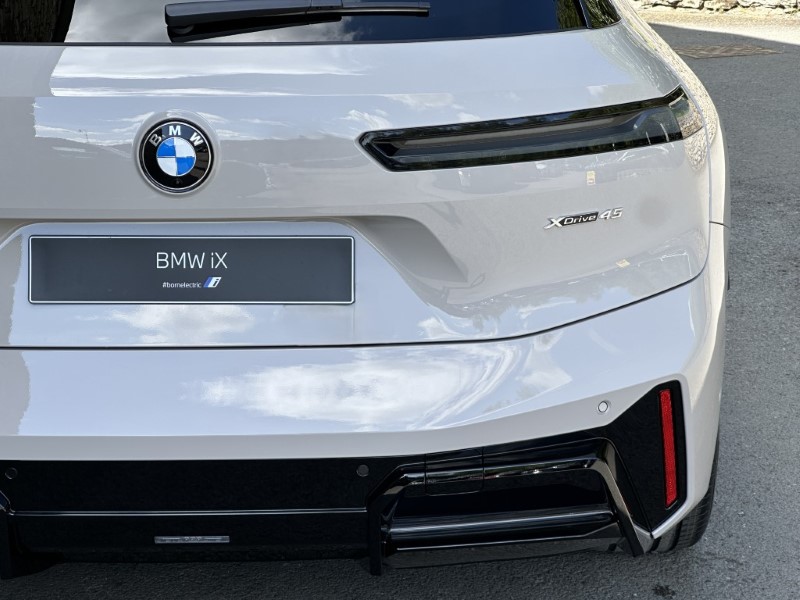  BMW iX 300kW xDrive45 M Sport 101kWh 5dr Auto 5368970