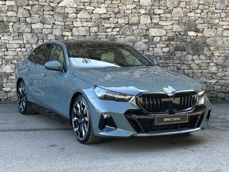 BMW 5 SERIES