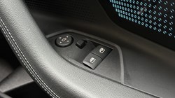 BMW 2 SERIES 220i M Sport Pro 2dr Step Auto 5929826