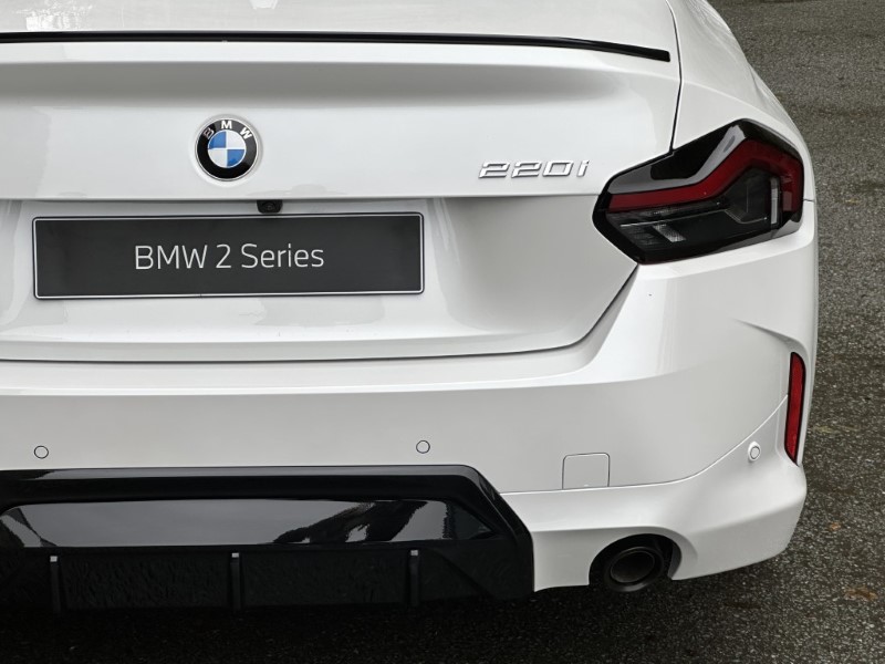  BMW 2 SERIES 220i M Sport Pro 2dr Step Auto 5929817