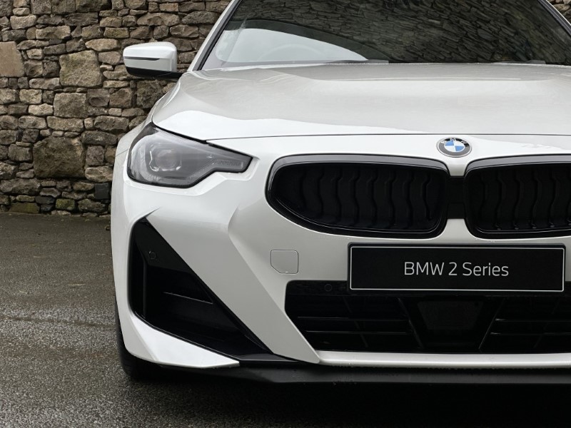  BMW 2 SERIES 220i M Sport Pro 2dr Step Auto 5929851
