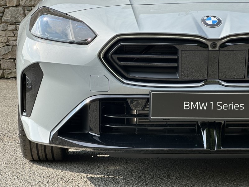  BMW 1 SERIES M135 xDrive 5dr Step Auto 5625677